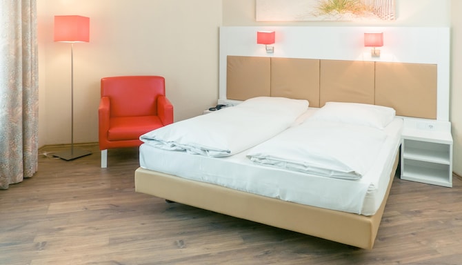 HOTEL STUTTGART SINDELFINGEN by TULIP INN - Hotel Stuttgart Sindelfingen City by Tulip Inn- DBL