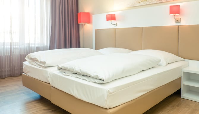 HOTEL STUTTGART SINDELFINGEN by TULIP INN - Hotel Stuttgart Sindelfingen City by Tulip Inn- TWIN