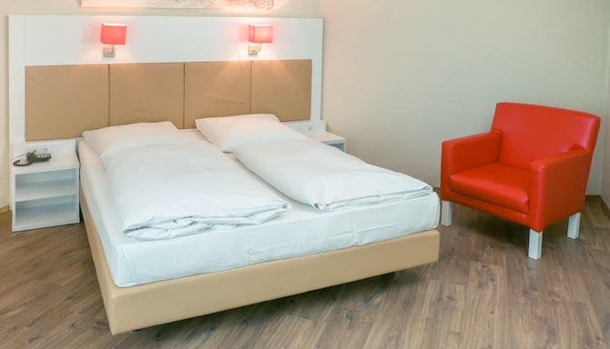HOTEL STUTTGART SINDELFINGEN by TULIP INN - Hotel Stuttgart Sindelfingen City by Tulip Inn- DBL