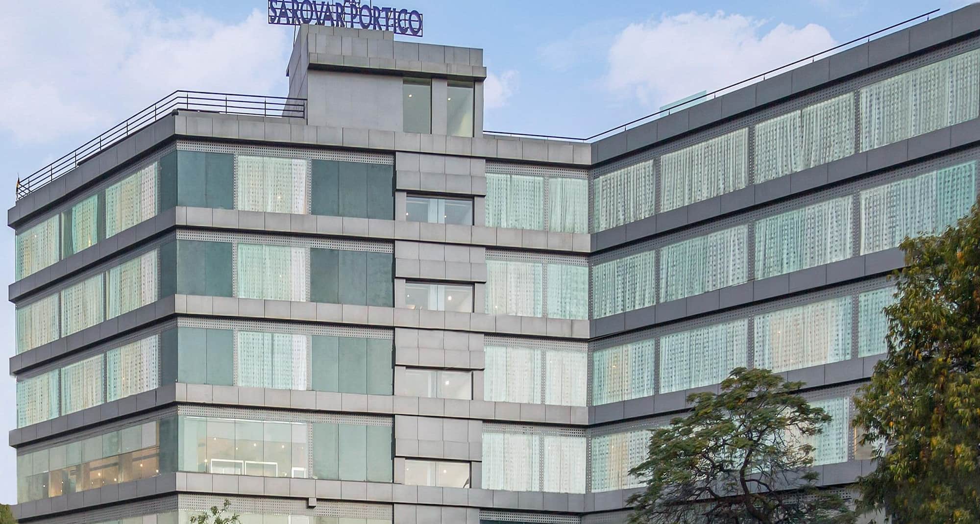 HRJ Sarovar Portico Indore - Hotel facade
