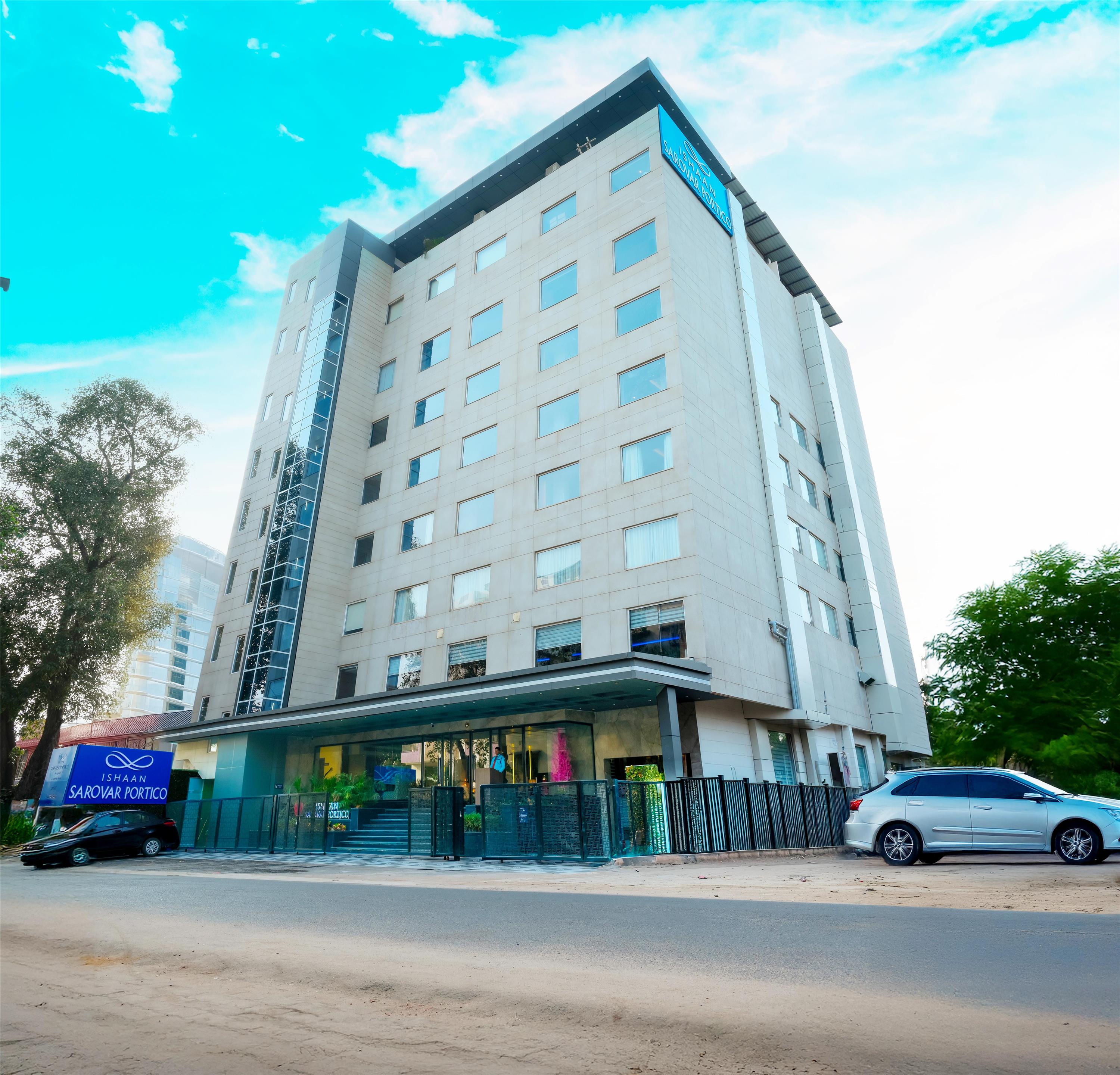 ISHAAN SAROVAR PORTICO DEOGHAR - Facade