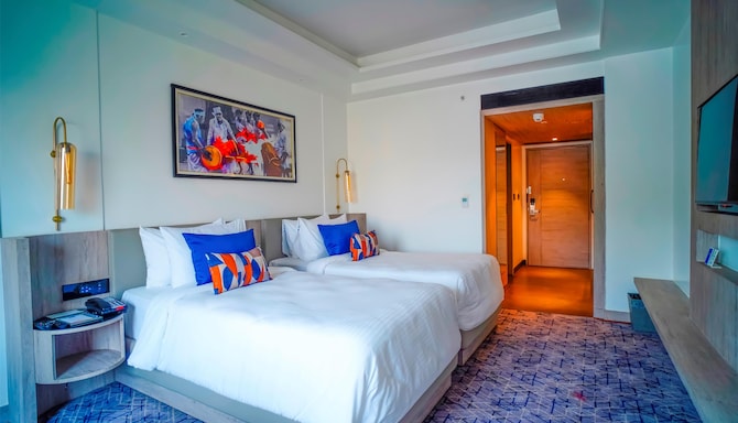 ISHAAN SAROVAR PORTICO DEOGHAR - Premium Twin