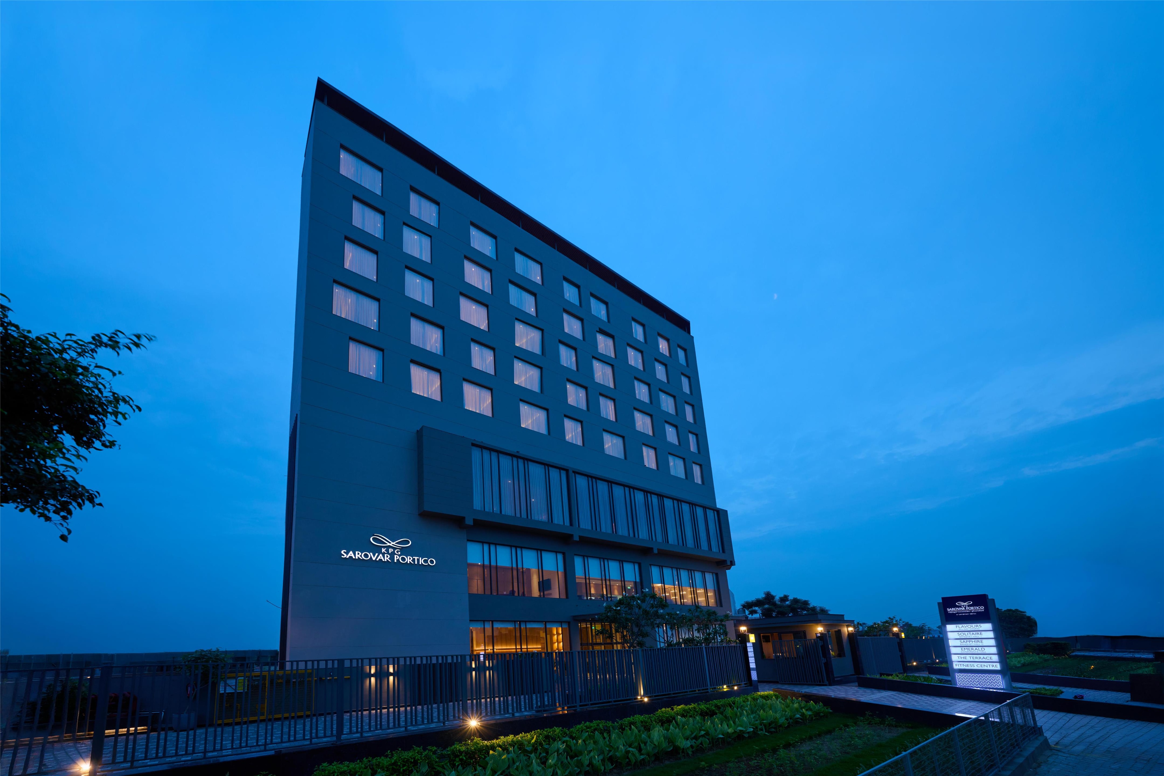 KPG Sarovar Portico Rajnagar Extension Ghaziabad - FACADE