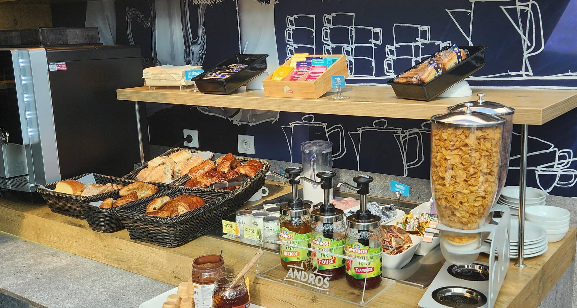 KYRIAD DIRECT LYON NORD – Dardilly - Breakfast Area