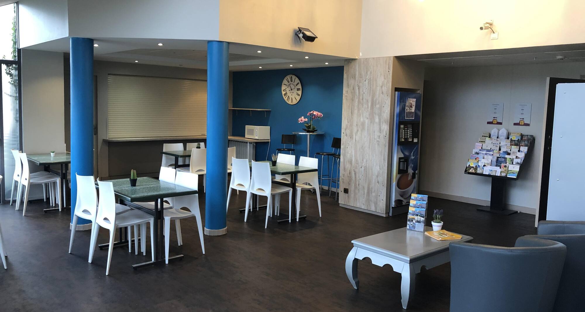 KYRIAD DIRECT MACON SUD - Salle de petit-déjeuner