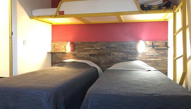 KYRIAD DIRECT MACON SUD - Guest room