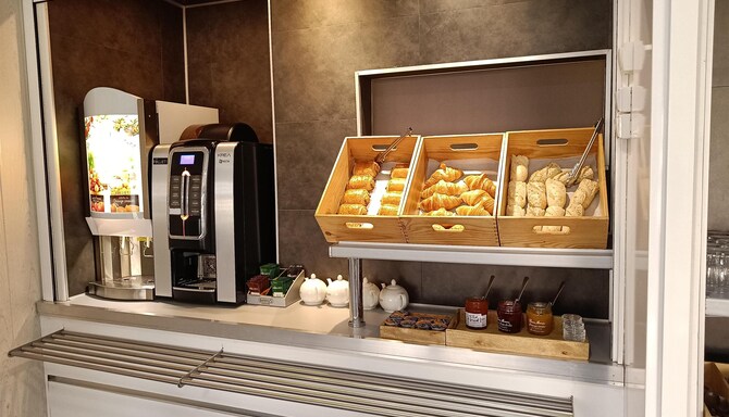 Kyriad ECO - Belfort Bessoncourt - hotel kyriad eco belfort bessoncourt restaurant