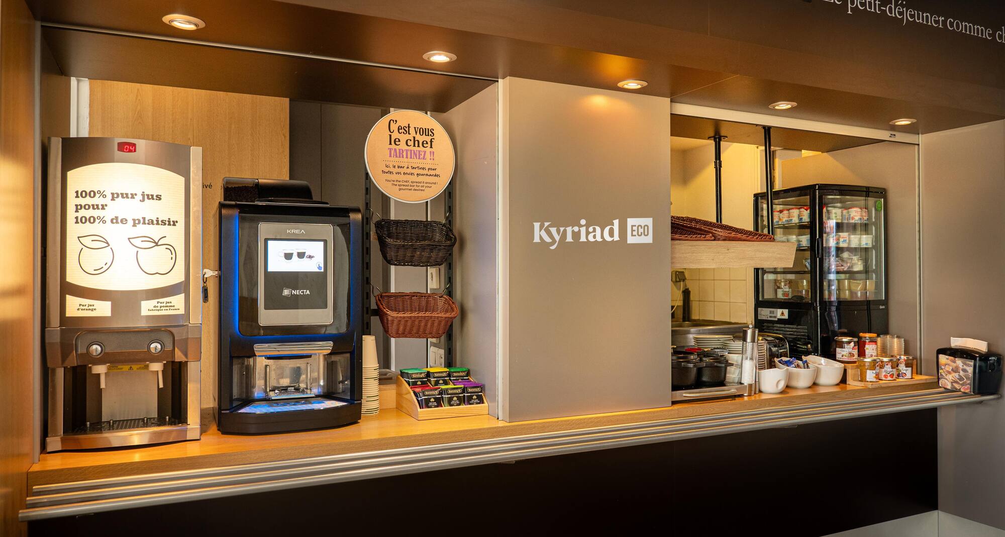 Kyriad ECO – Lorient Lanester - Breakfast Area