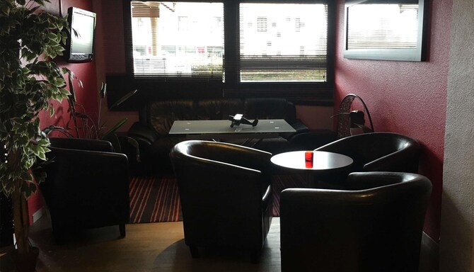 Kyriad EVREUX Netreville - BarLounge