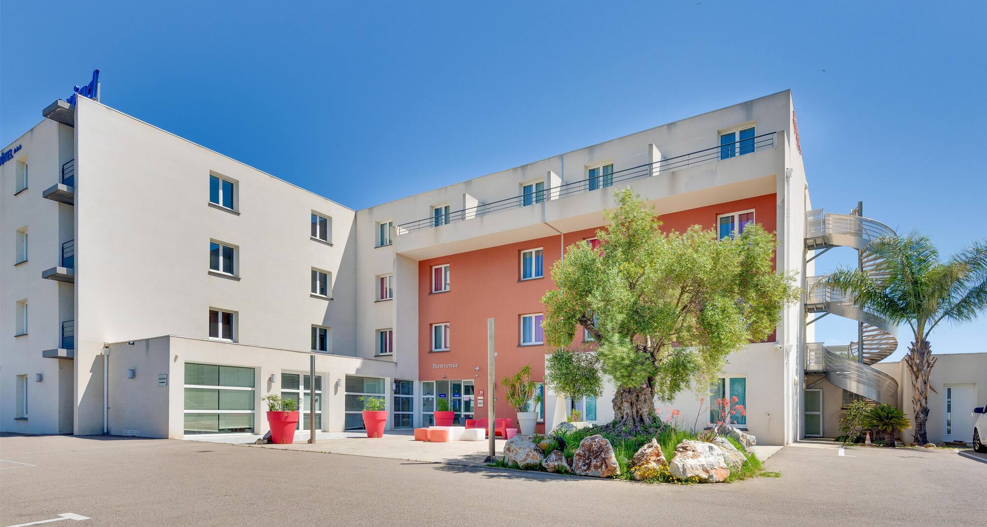 Kyriad PERPIGNAN SUD - Facade