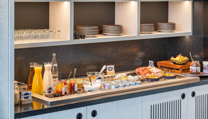 KYRIAD TOURS SUD - Ballan Mire - KYRIAD BALLAN MIRE HD BUFFET PDJ
