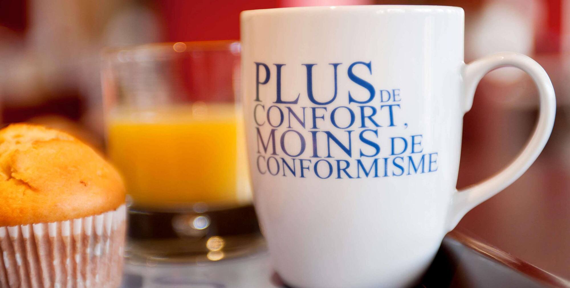 Kyriad VALENCE NORD - petit dej tasse