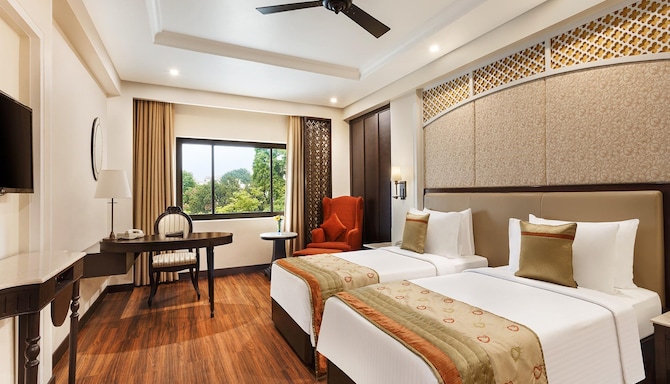 La Place Sarovar Portico Lucknow - Superior Room