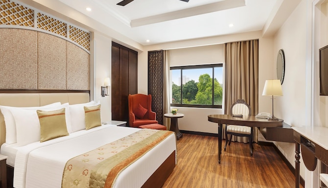 La Place Sarovar Portico Lucknow - Superior Room