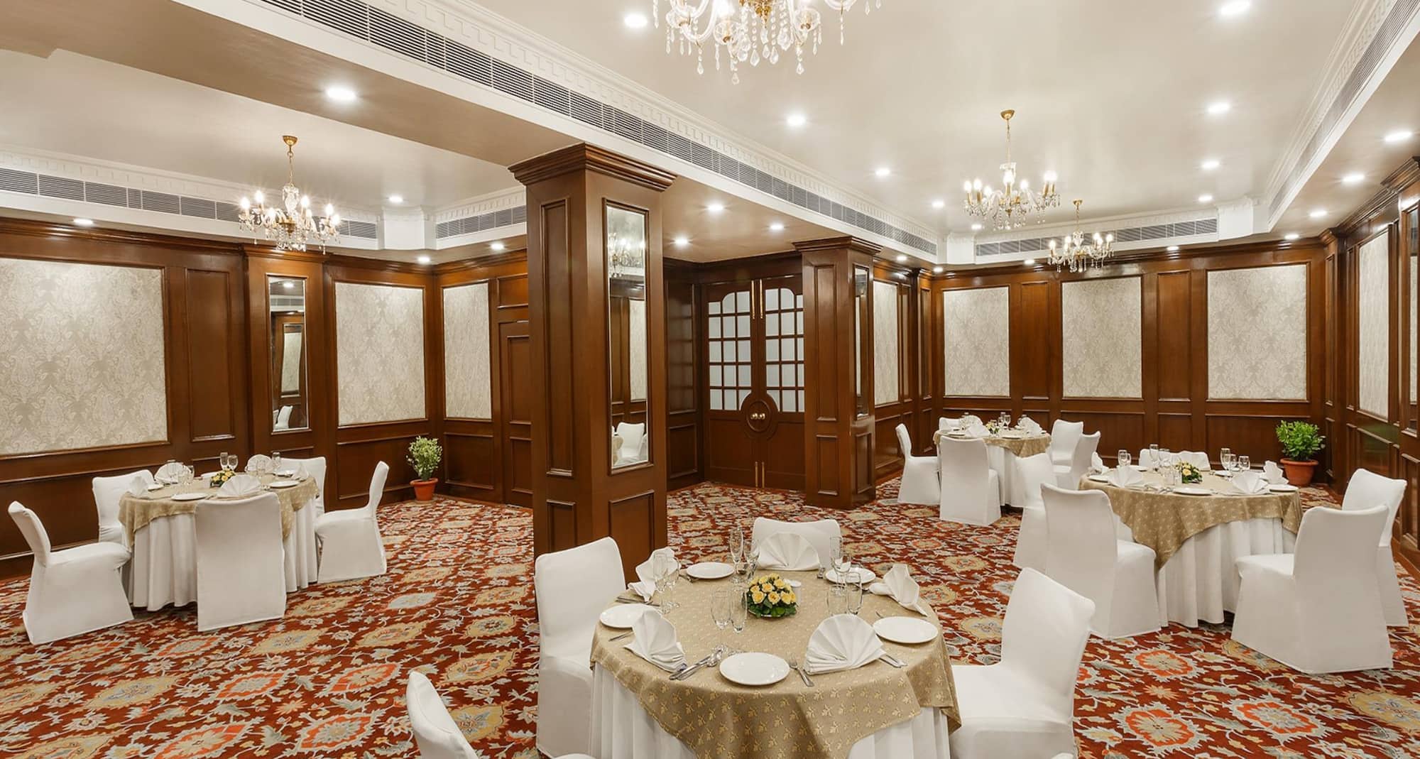 La Place Sarovar Portico Lucknow - Banquet