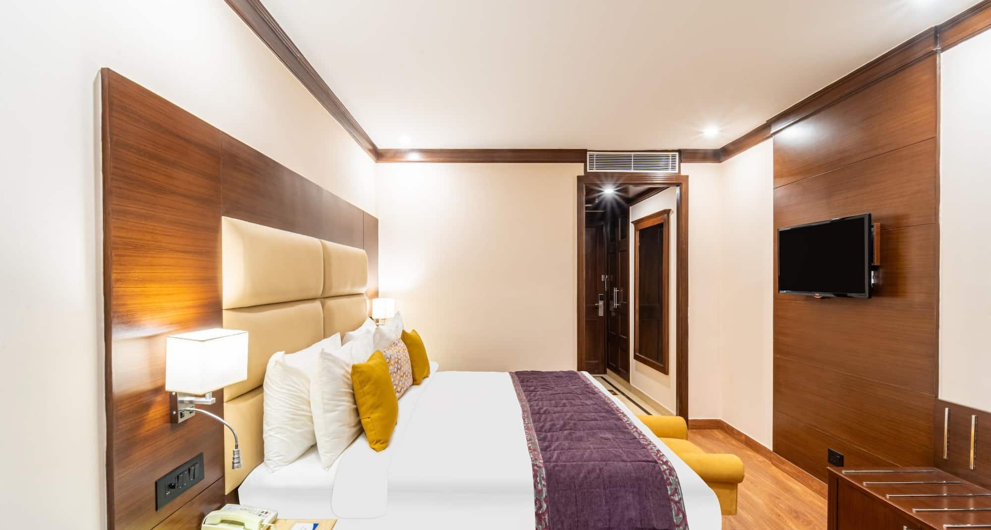 Madhuban Sarovar Portico Mussoorie - Deluxe