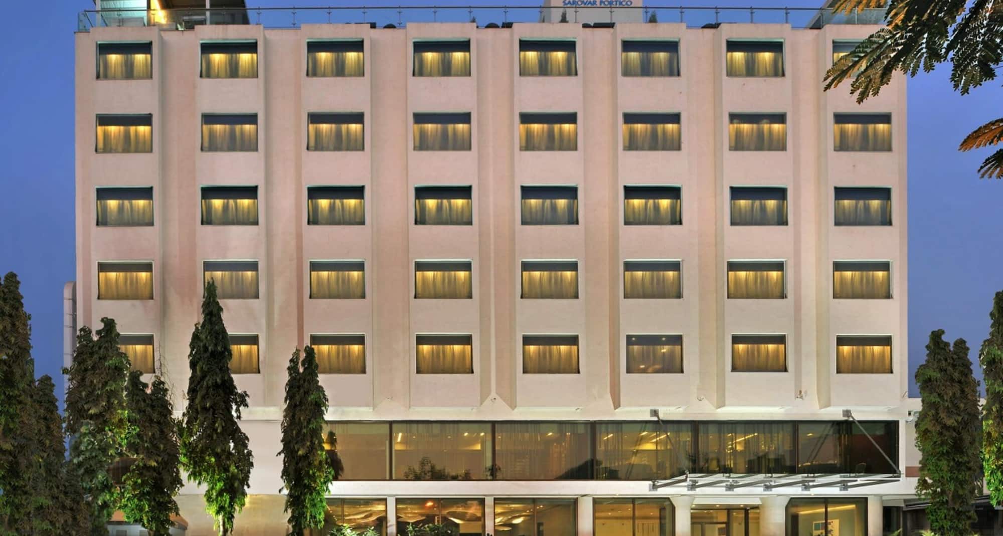 Marasa Sarovar Portico Rajkot - Hotel Facade