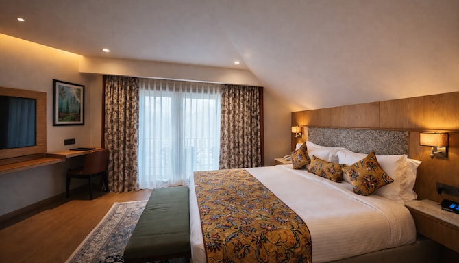 Mountnoor Sarovar Premiere Pahalgam - Deluxe Room