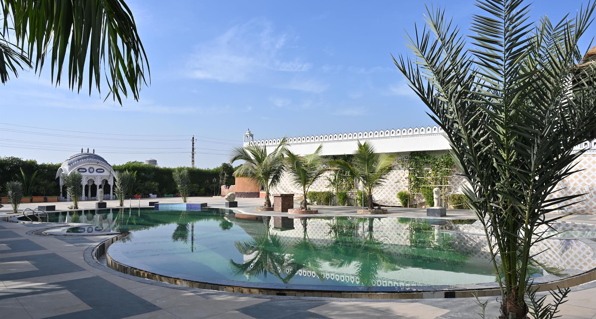 Mukundra Sarovar Premiere Kota - Pool