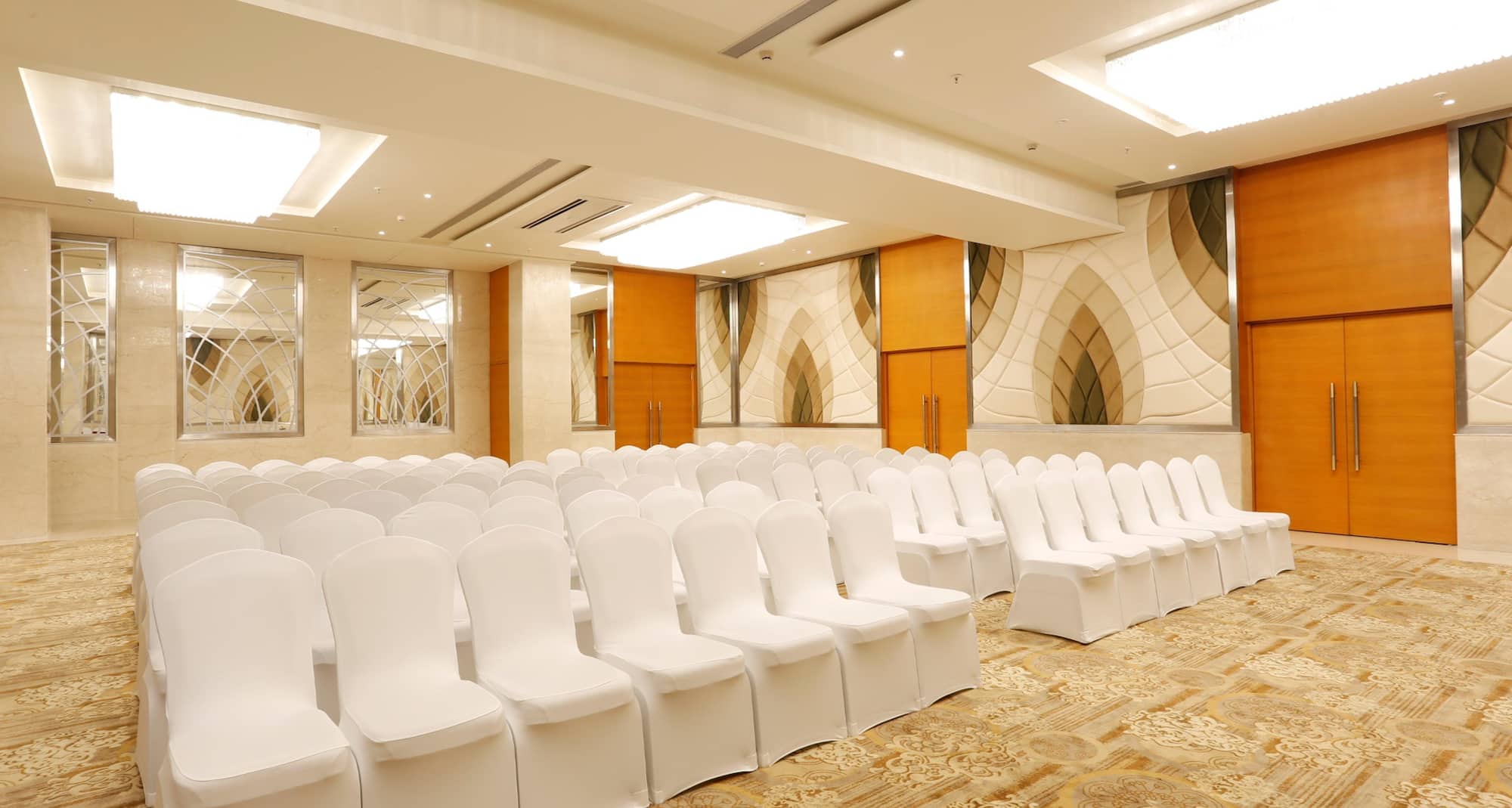Nataraj Sarovar Portico Jhansi - Conference Hall