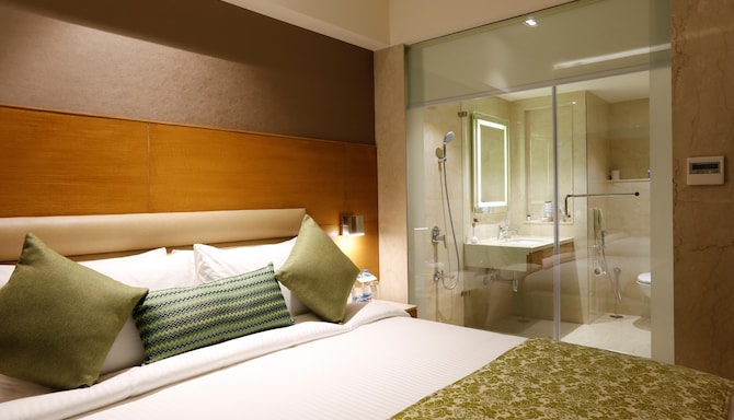 Nataraj Sarovar Portico Jhansi - Guest Room