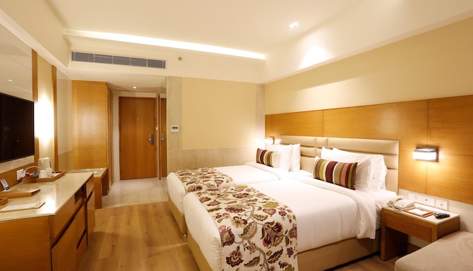 Nataraj Sarovar Portico Jhansi - Guest Room