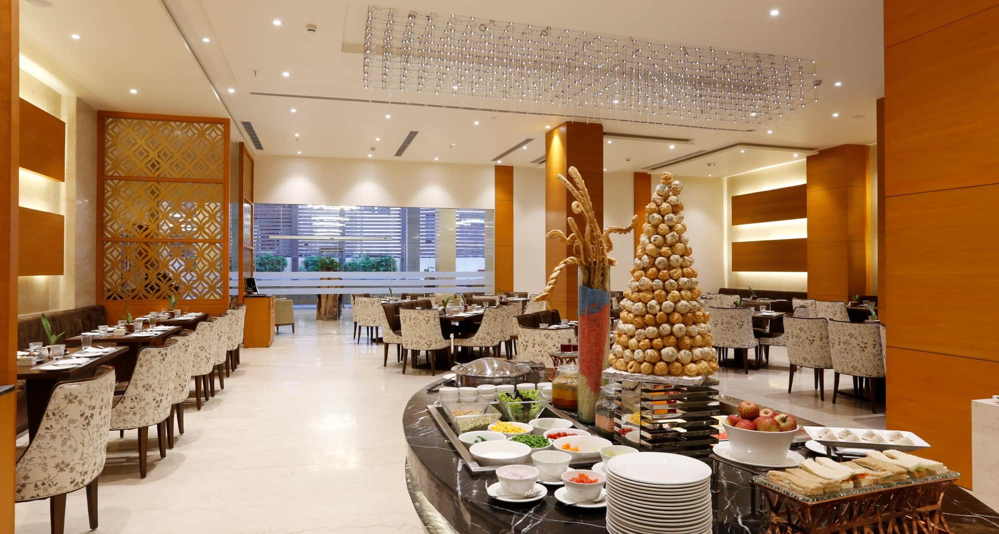 Nataraj Sarovar Portico Jhansi - Restaurant