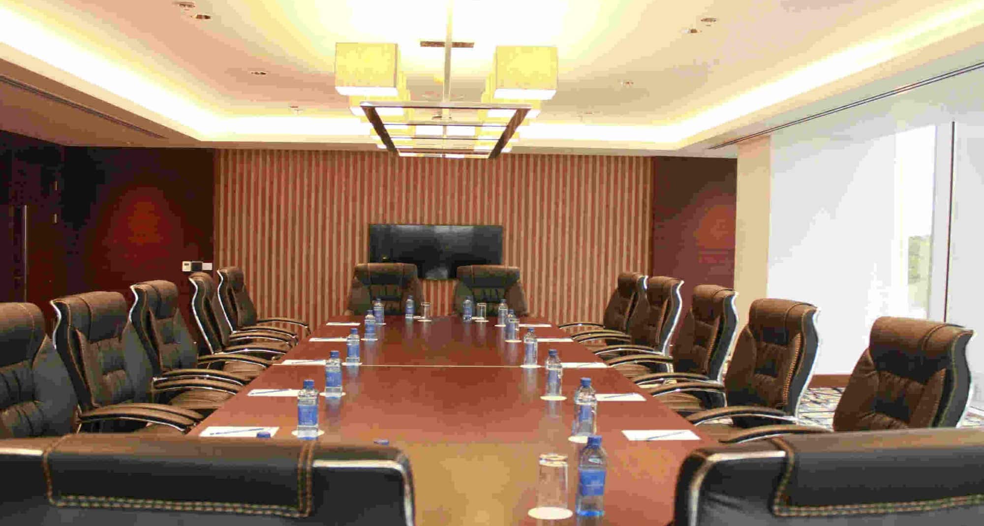 Neelkanth Sarovar Premiere - Conclave Board room
