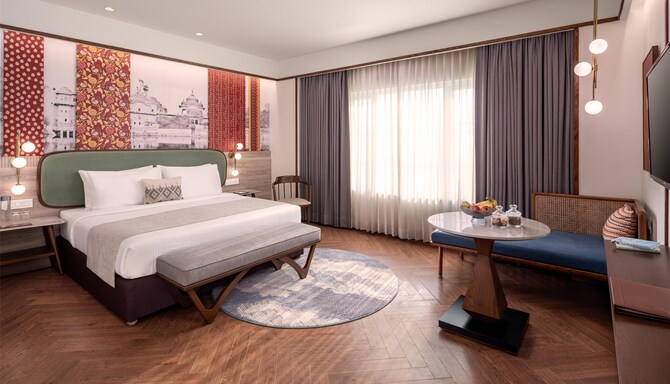 Nidhivan Sarovar Portico Vrindavan - JUNIOR SUIT