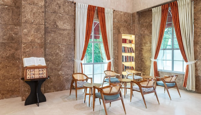 Nidhivan Sarovar Portico Vrindavan - Lobby view