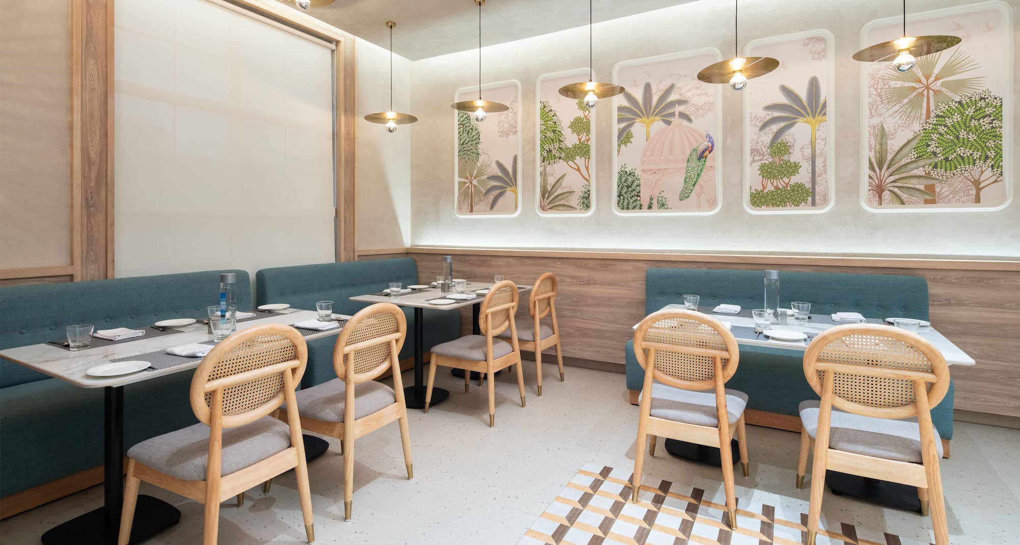 Nidhivan Sarovar Portico Vrindavan - Restaurant