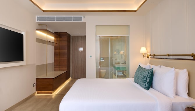 Prachi Sarovar Premiere Bhubaneshwar - STD ROOM