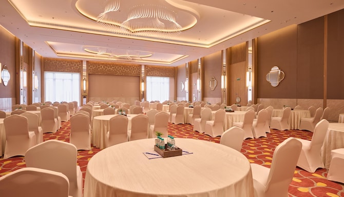 Crystal Ballroom I