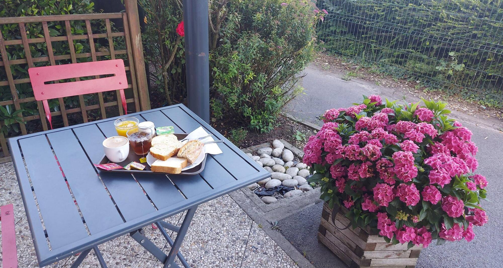 PREMIERE CLASSE ARRAS TILLOY LES MOFFLAINES - Breakfast Area
