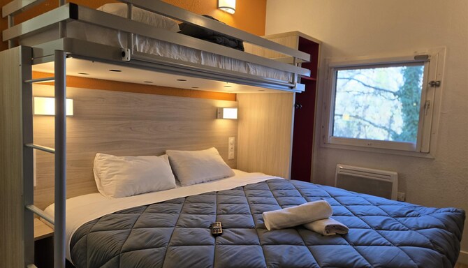 PREMIERE CLASSE ARRAS TILLOY LES MOFFLAINES - hotel premiere classe arras tilloy les mofflaines personnes frigo micro ondes