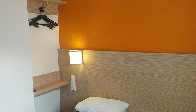 PREMIERE CLASSE ARRAS TILLOY LES MOFFLAINES - Quarto / Alojamentos