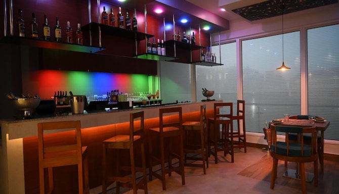 Pushkara Sarovar Portico Dibrugarh - TAP BAR