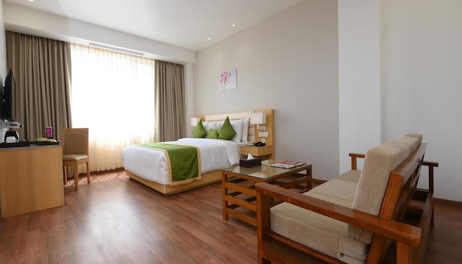 Pushkara Sarovar Portico Dibrugarh - EXECUTIVE ROOM