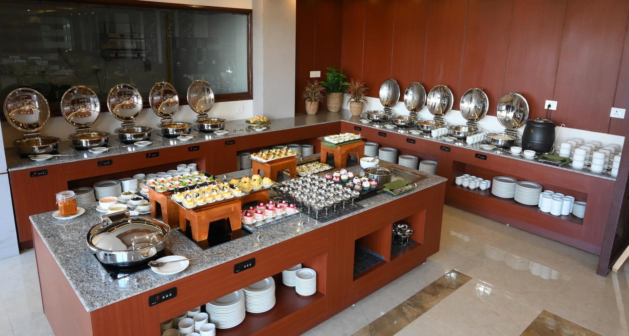 Pushkara Sarovar Portico Dibrugarh - BUFFET COUNTER QUBE