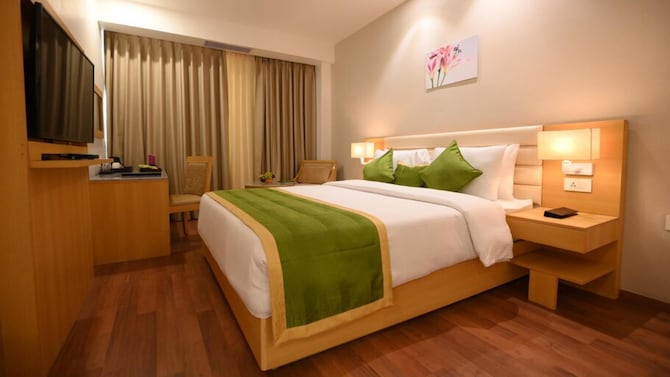 Pushkara Sarovar Portico Dibrugarh - Suite