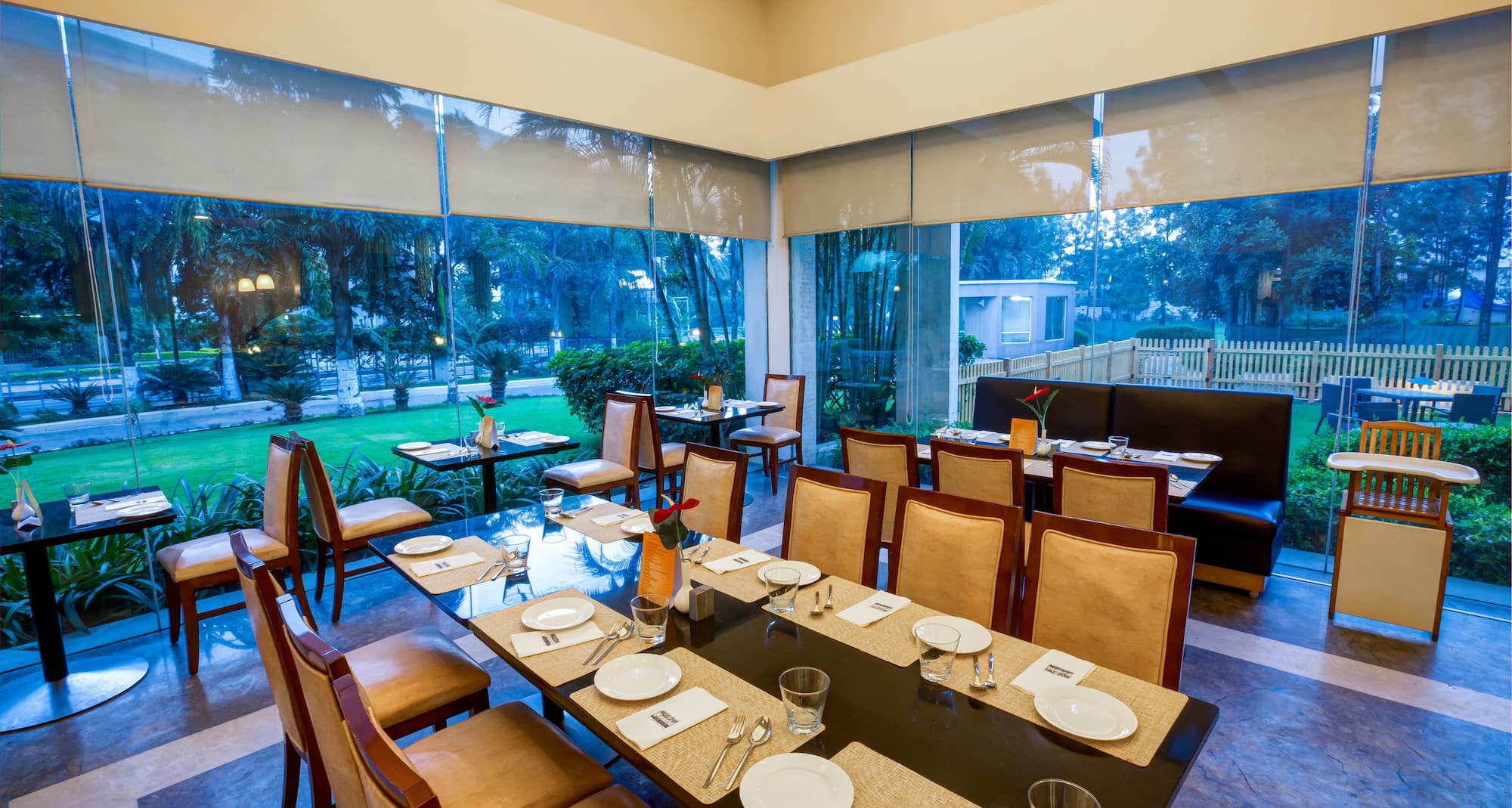 Radha Hometel Bengaluru - Restaurant