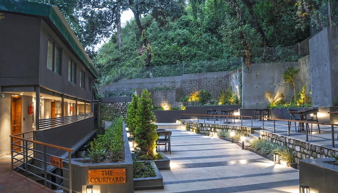 Rosefinch Sarovar Portico Bhimtal - Courtyard