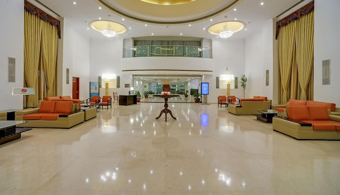 Royal Sarovar Portico Siliguri - Lobby