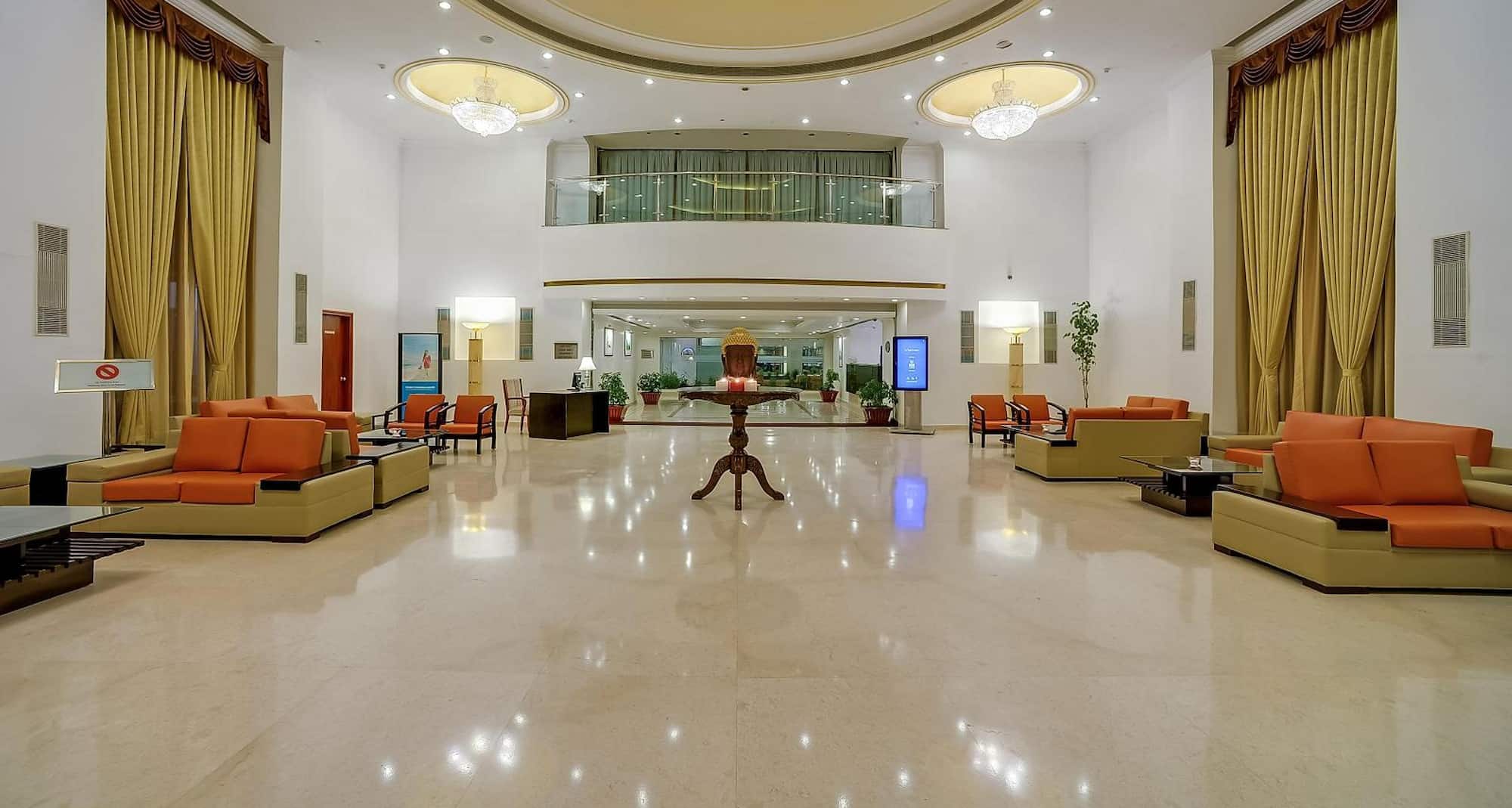 Royal Sarovar Portico Siliguri - Lobby