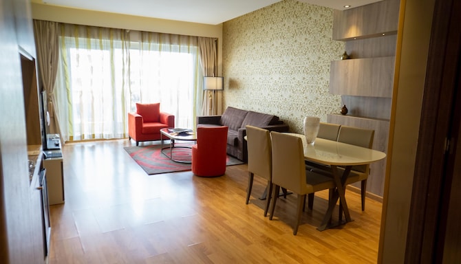 Royal Tulip City Center Tanger - Royal Tulip City Center Busines SUITE Room
