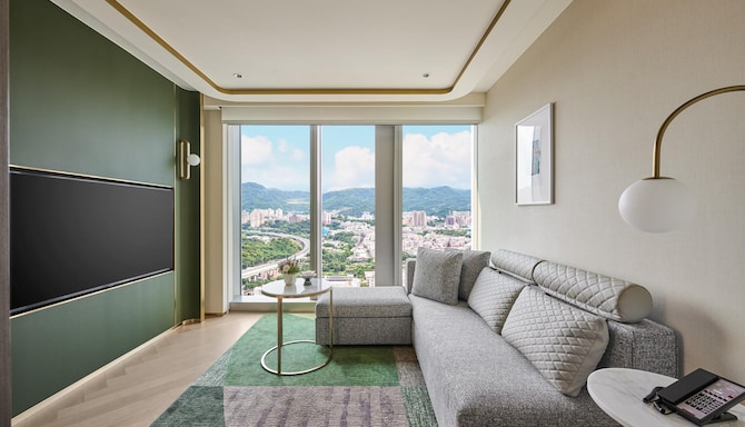 Royal Tulip Hilai Taipei