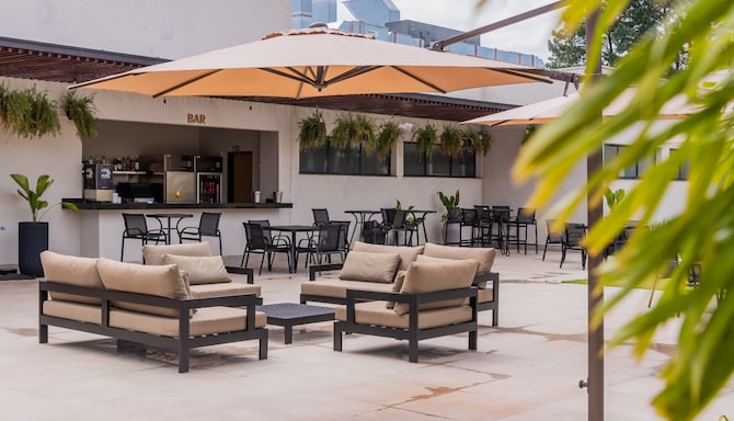 ROYAL TULIP HOLAMBRA - Bar/Lounge