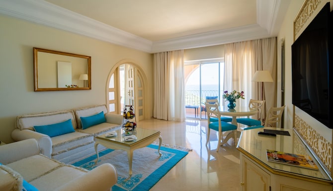 Royal Tulip Korbous Bay Thalasso & Springs - Suite