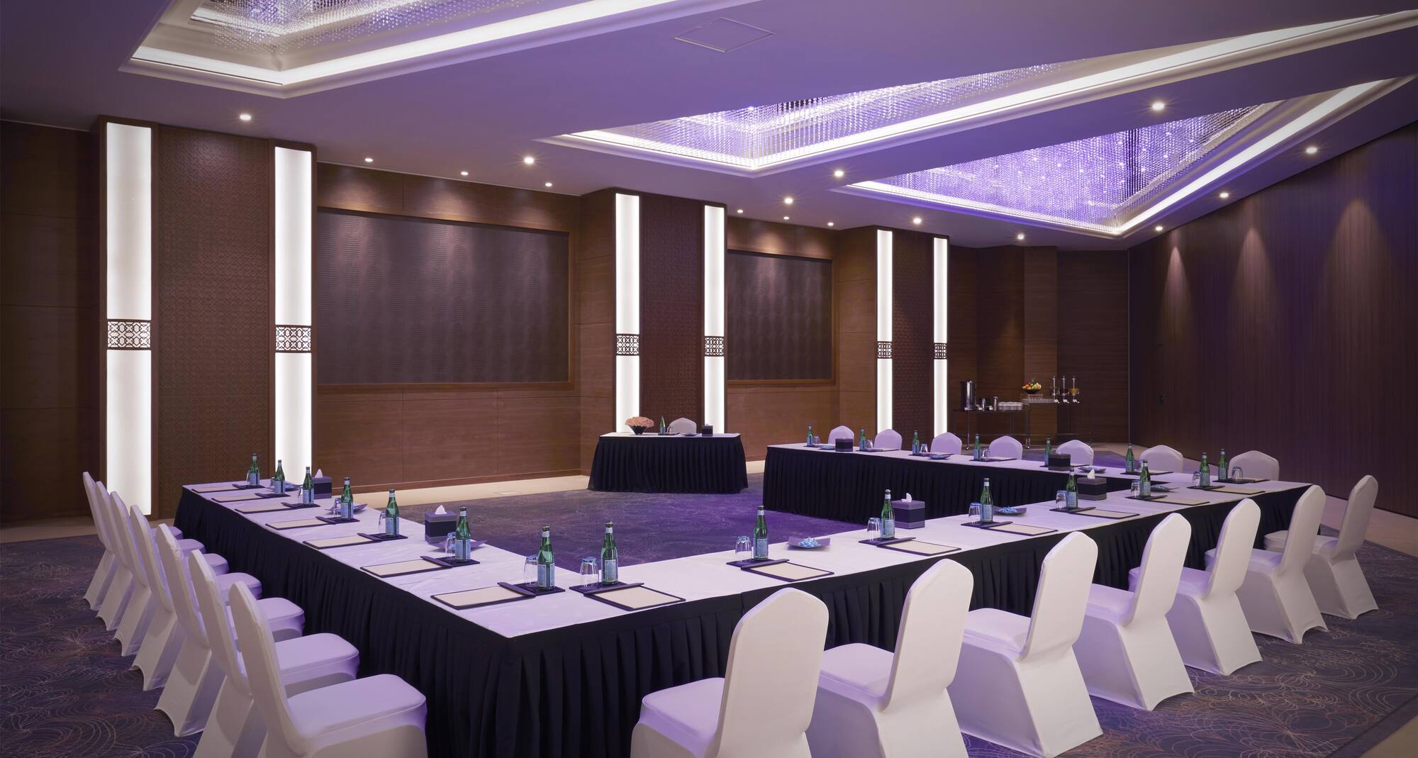 Royal Tulip Muscat - Meeting room U-shape