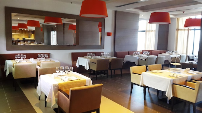 Royal Tulip Skikda - Royal Tulip Skikda Hotel Restaurant